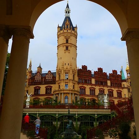 Fewo Schwerin-Zentrum Schwerin  Bagian luar foto